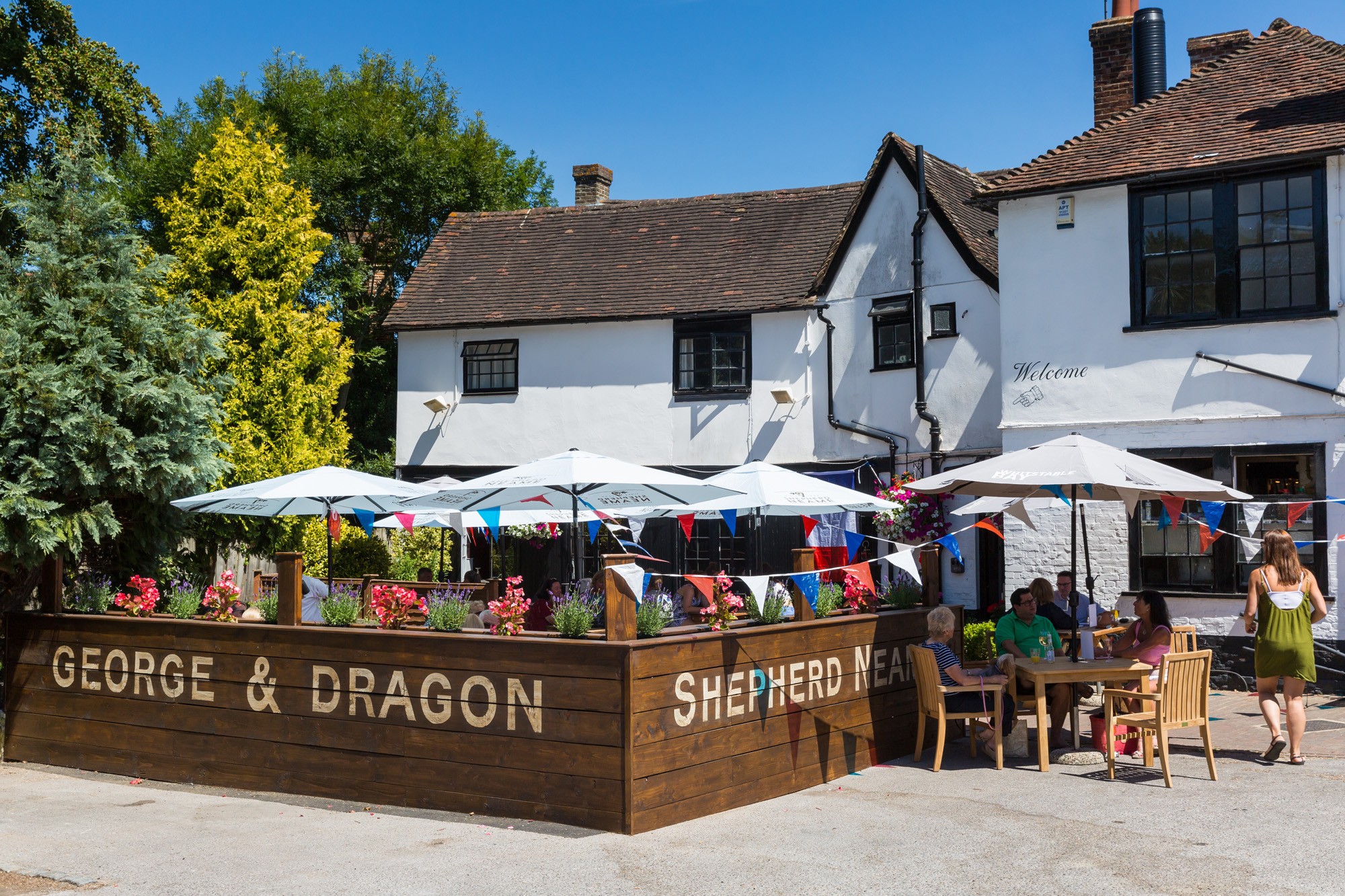 Terrace at the George & Dragon