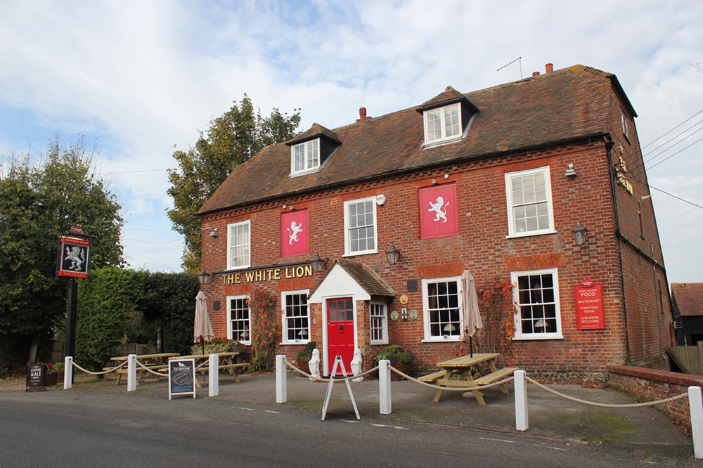 The White Lion Selling Exterior